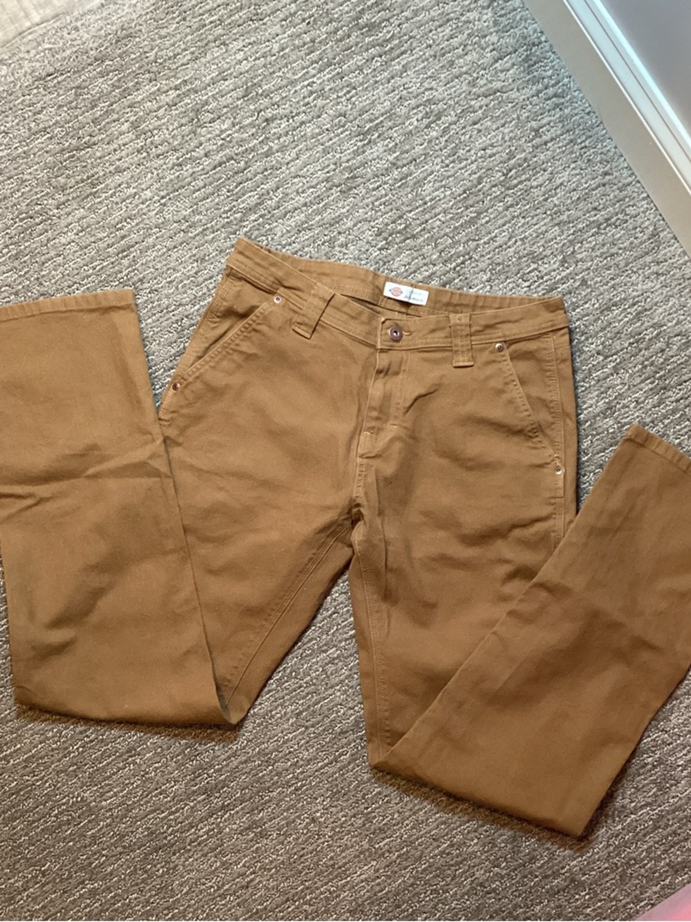Dickies Women’s Straight Leg Jeans in Tan